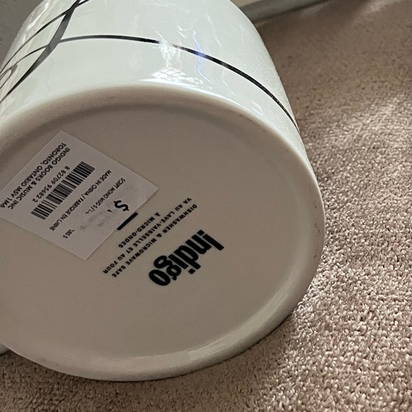 NWT Script Ceramic Mug with Letter S - Picture 2 of 4